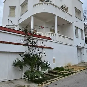 بيت شباب Nomads Tunisia تونس
