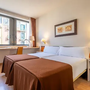 Glories 3*, Barcelona España