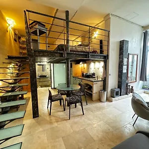 Veda - Loft In The Heart Of - Louvre Apartment