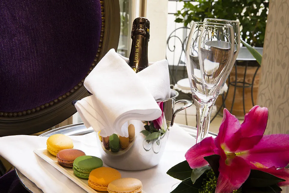 Arioso Hotel Paris 4*,
