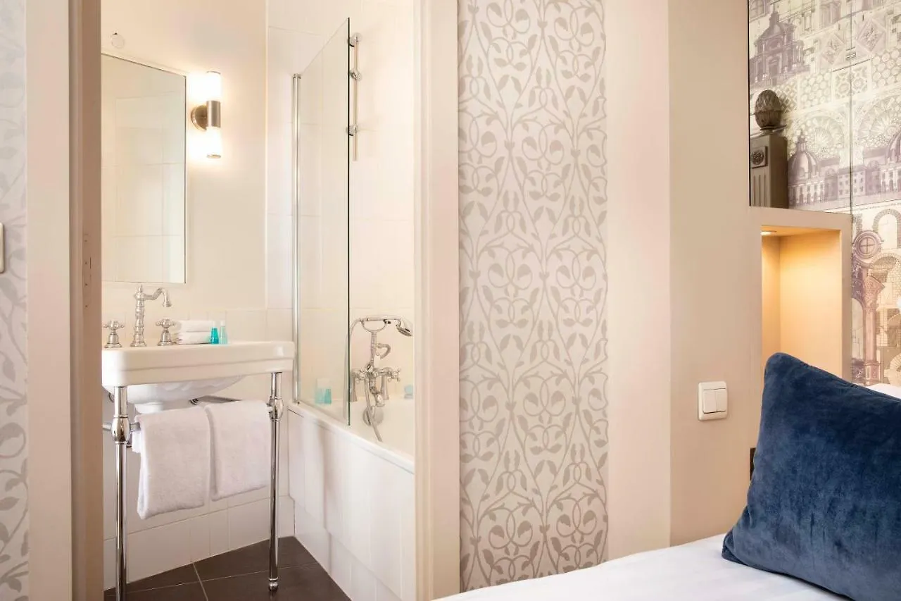 Arioso Hotel Paris 4*,  France